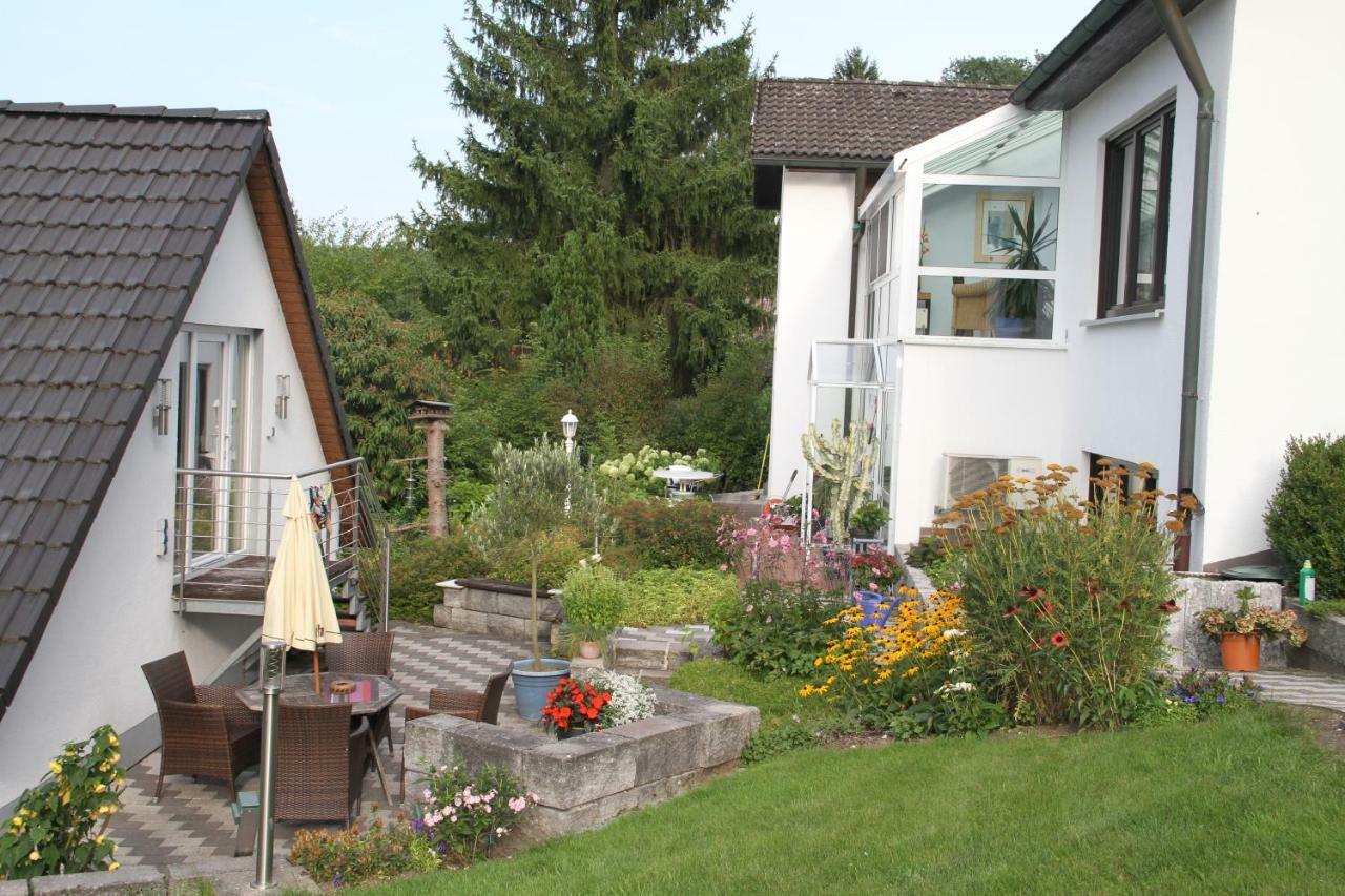 Apartment Mit Burgblick Im Gruenen, Familie Held Burgthann 外观 照片