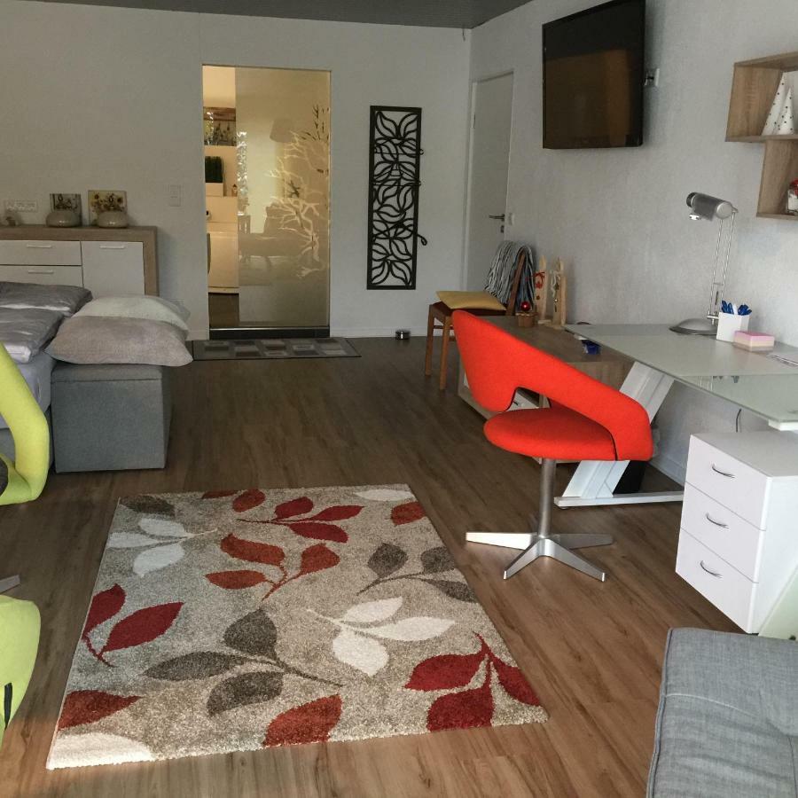 Apartment Mit Burgblick Im Gruenen, Familie Held Burgthann 外观 照片